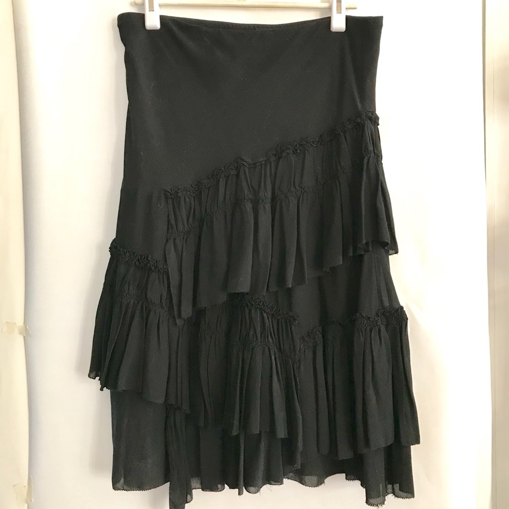DKNY women’s skirt, black silk blend, size 8